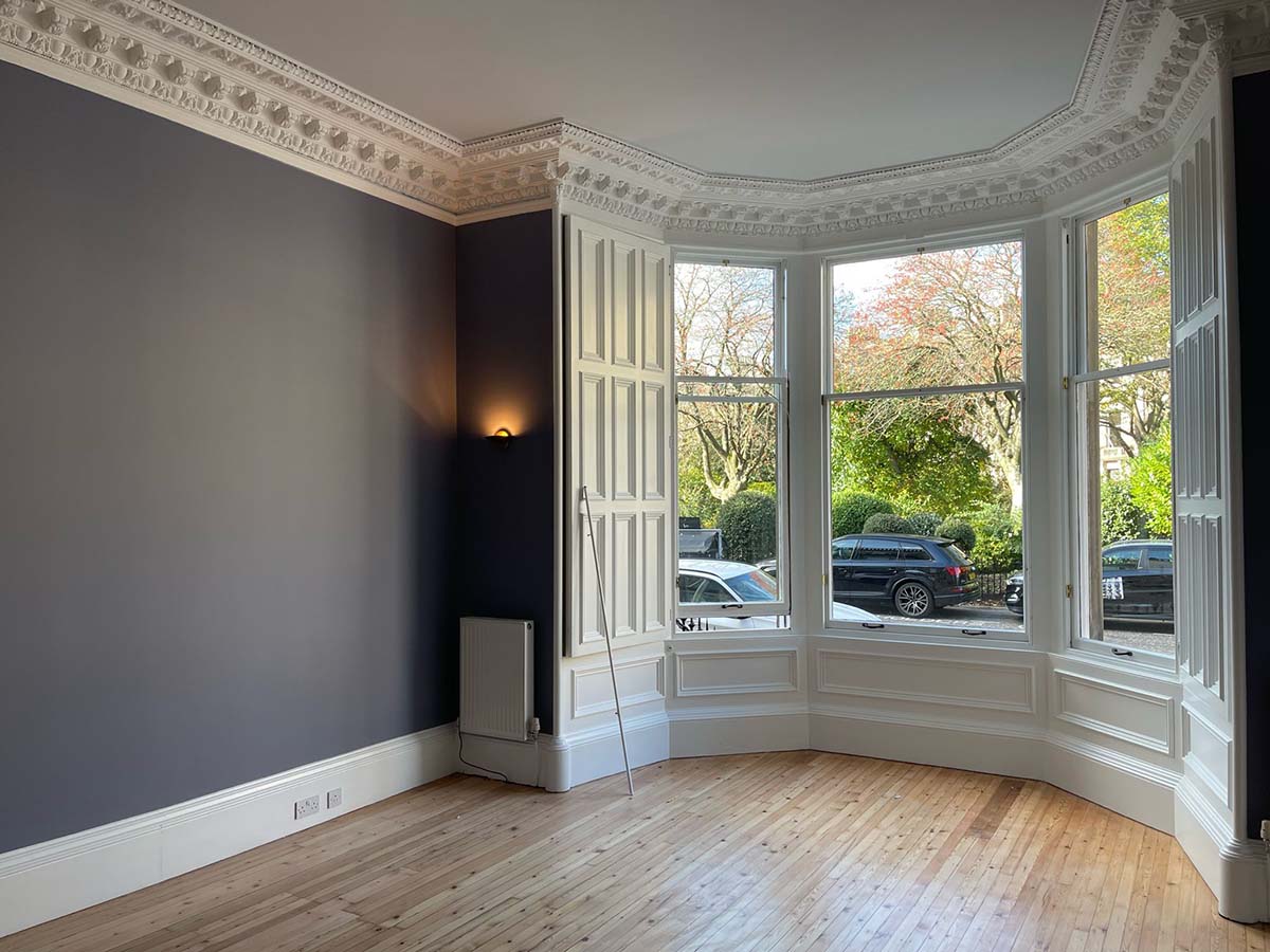 Wallpapering service in London
